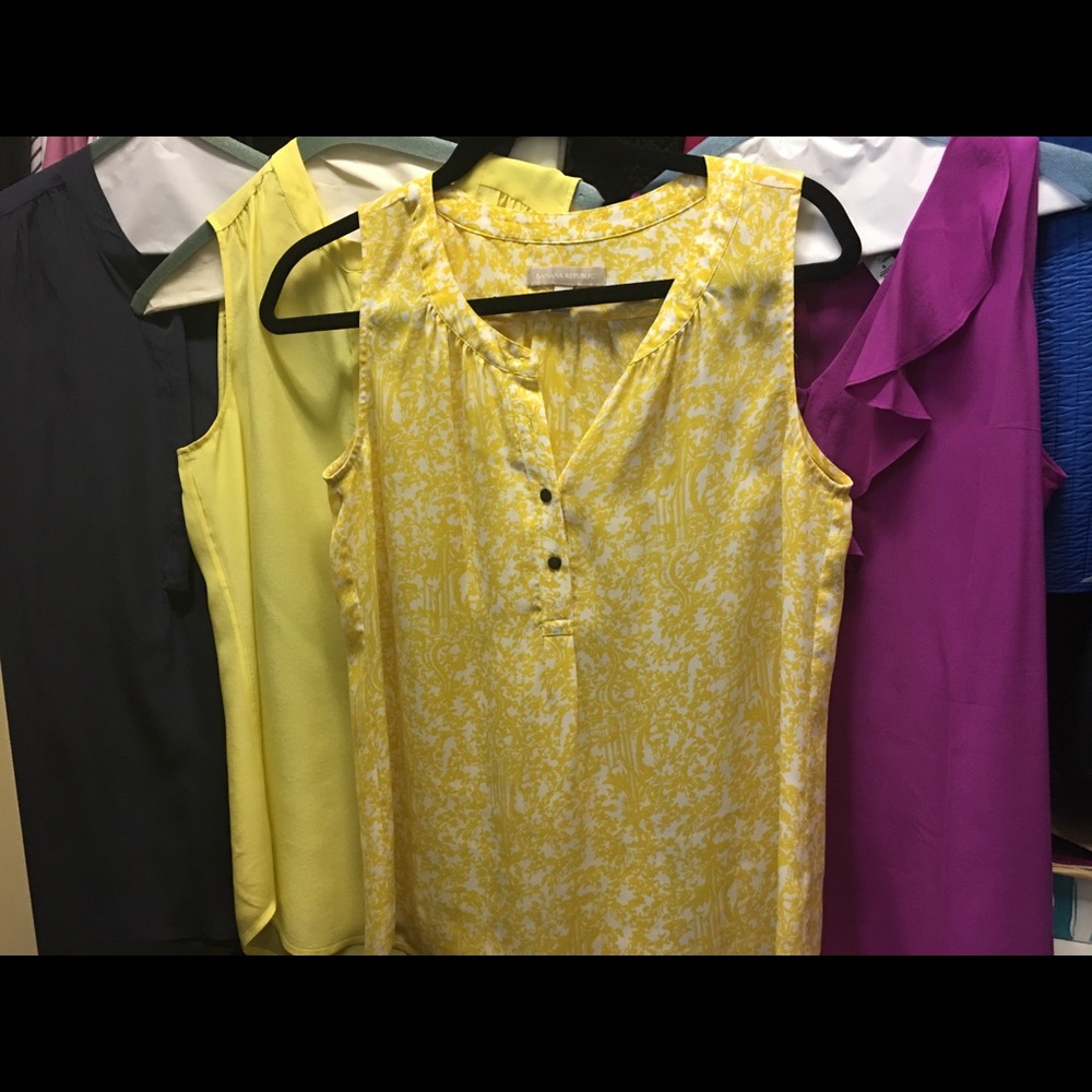 4 EUC silk BANANA REPUBLIC sleeveless blouses